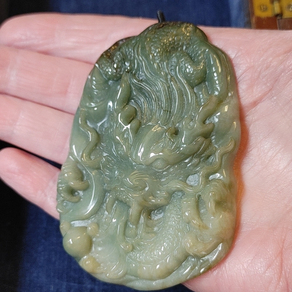 Jadeite Large Fire Breathing Dragon - Picture 13 of 17